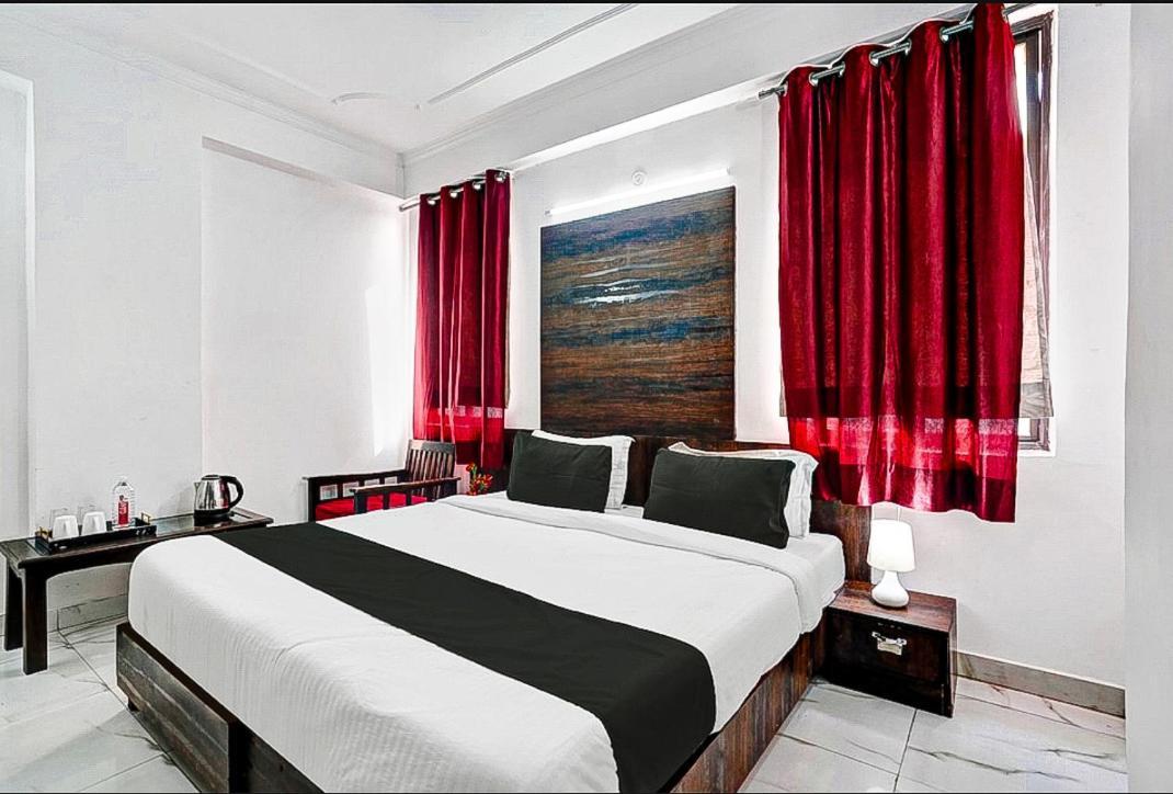 Hotel Sky Heights Dźajpur Zewnętrze zdjęcie