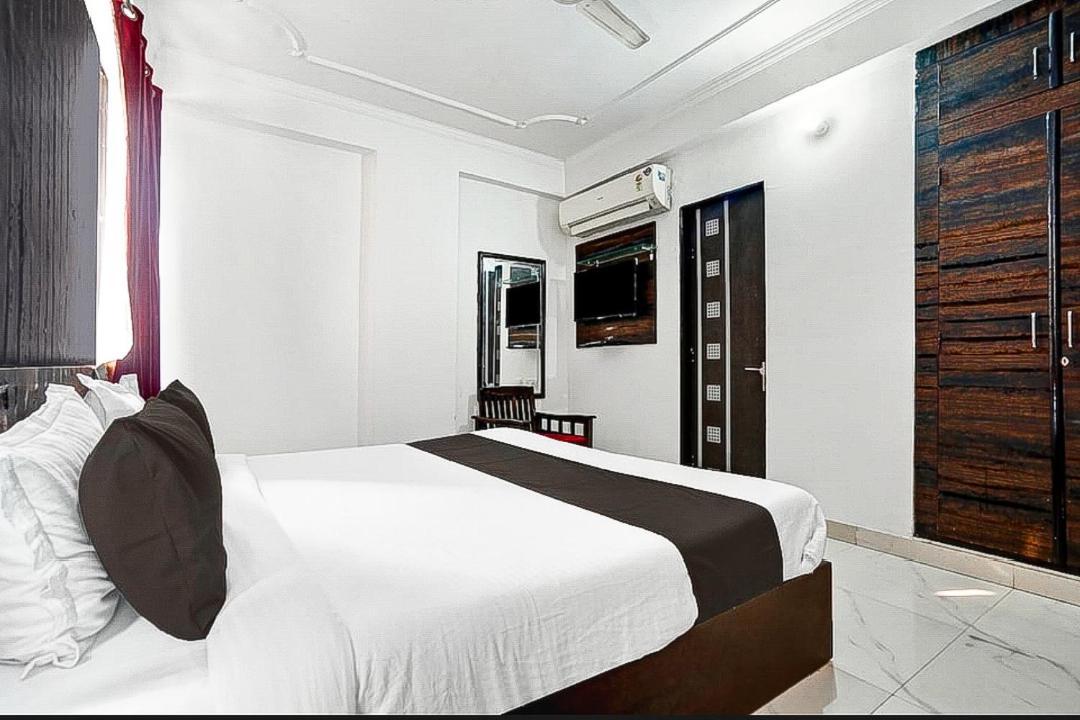 Hotel Sky Heights Dźajpur Zewnętrze zdjęcie